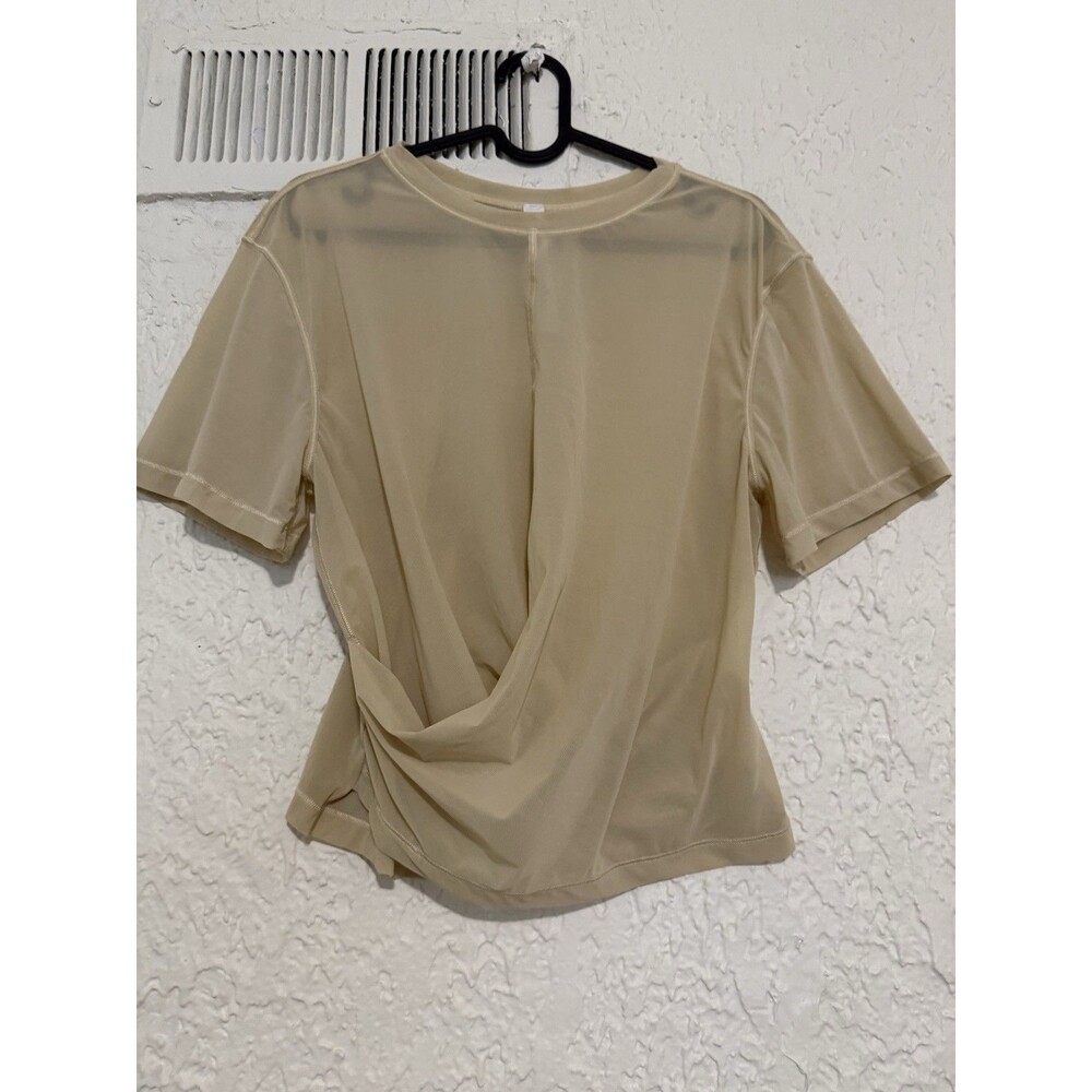 LULULEMON Lightweight Mesh Sheer Reversible Yoga Prosecco Tee Shirt Top SZ 6